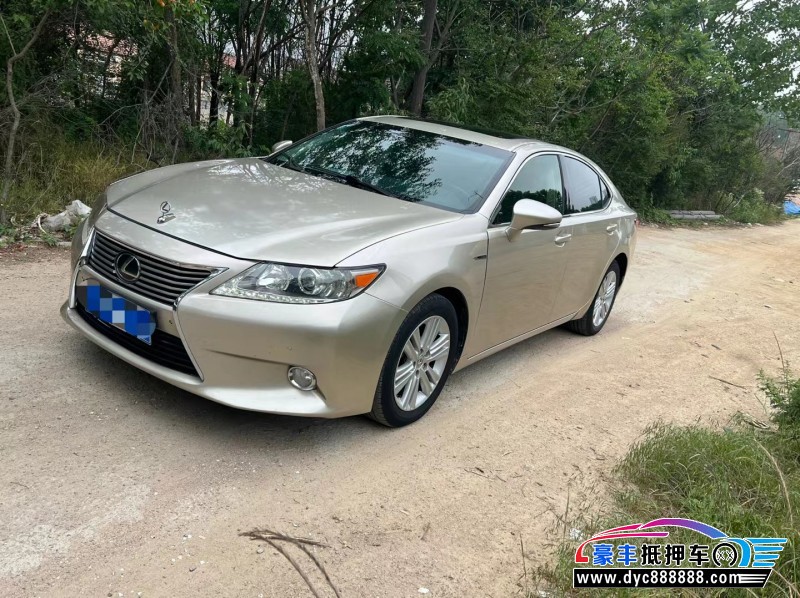 14年雷克萨斯ES轿车抵押车出售