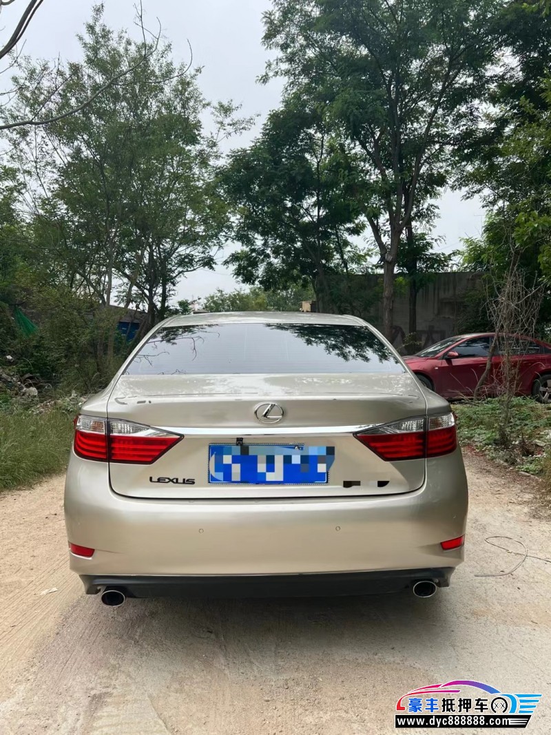 14年雷克萨斯ES轿车抵押车出售