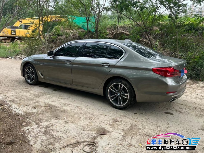 18年宝马5系轿车抵押车出售