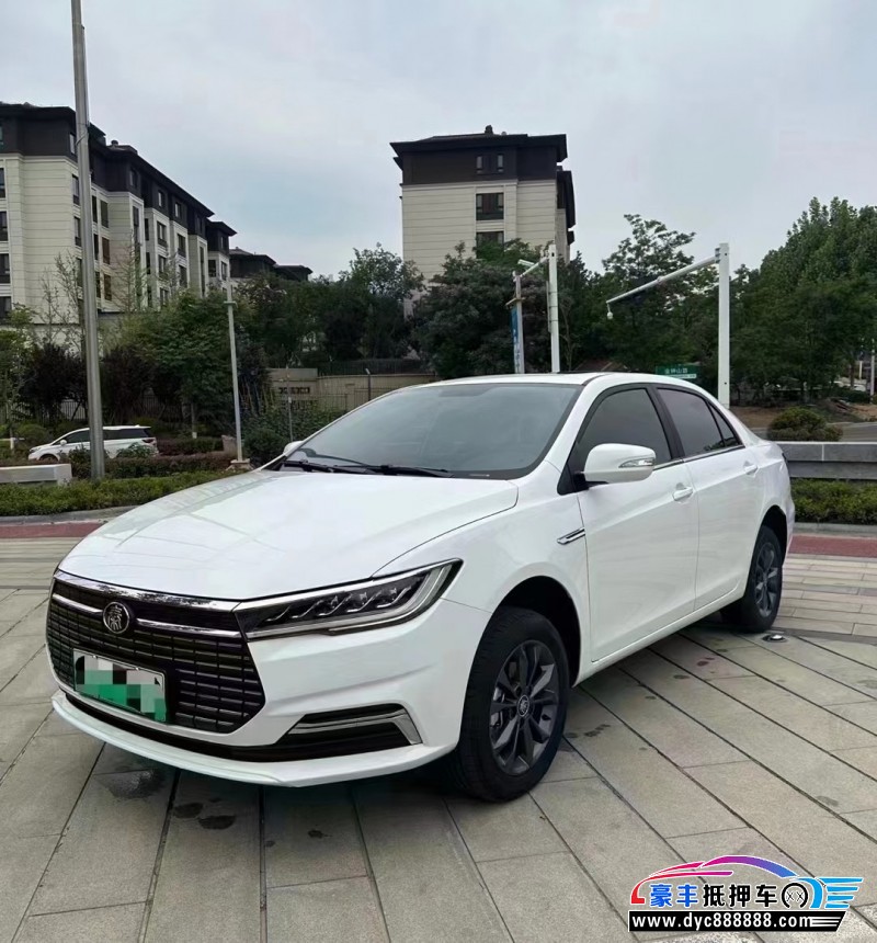 22年比亚迪秦轿车抵押车出售