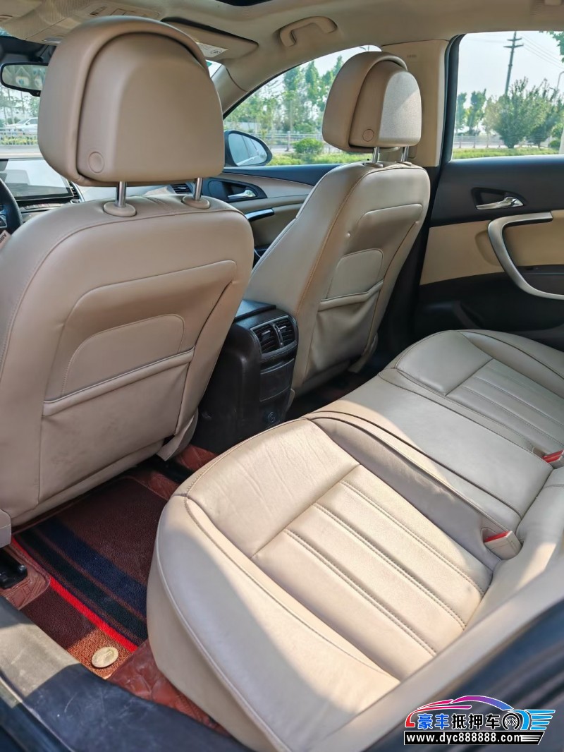 12年别克君威轿车抵押车出售