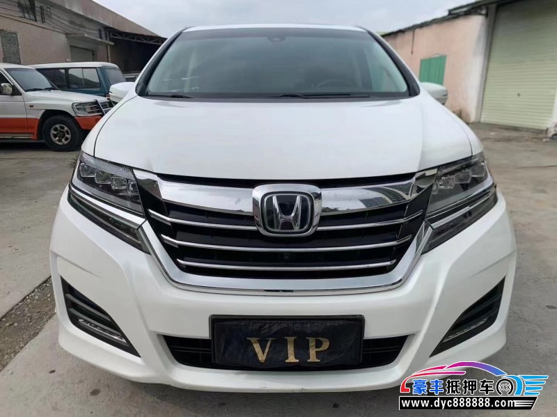 17年本田艾力绅轿车抵押车出售