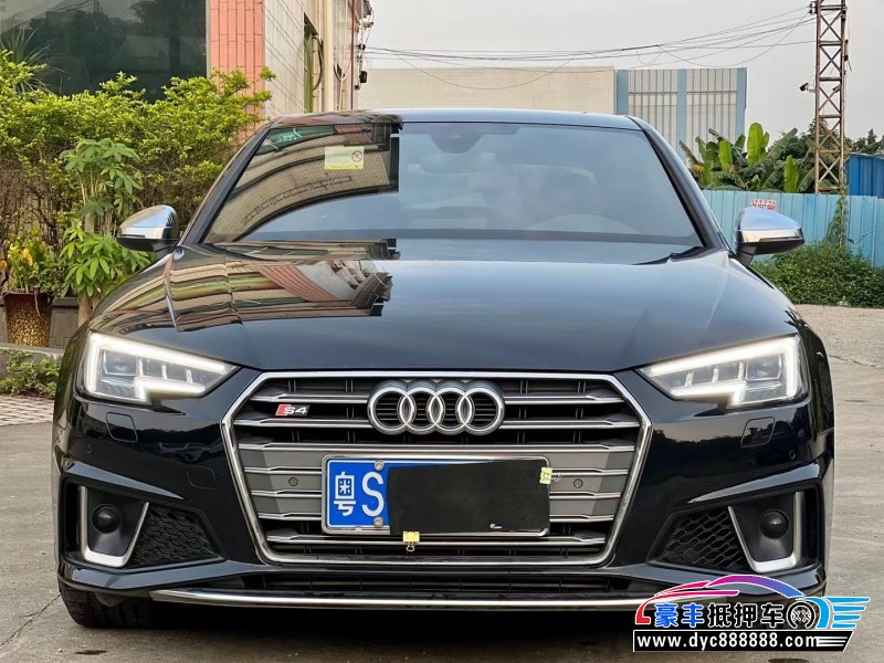 19年奥迪S4轿车抵押车出售