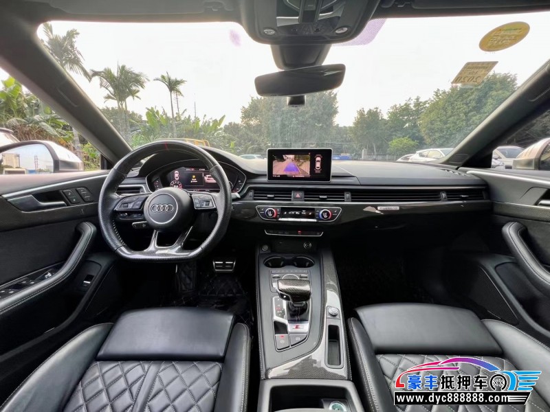 18年奥迪S5轿车抵押车出售