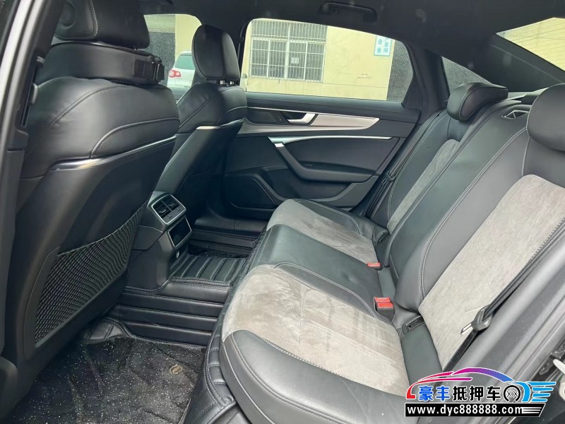 20年奥迪A6轿车抵押车出售