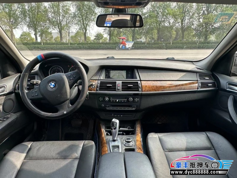 13年宝马X5SUV抵押车出售