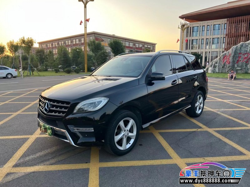 14年奔驰ML轿车抵押车出售