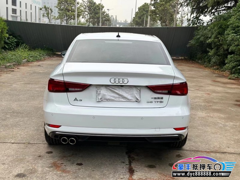 20年奥迪A3轿车抵押车出售