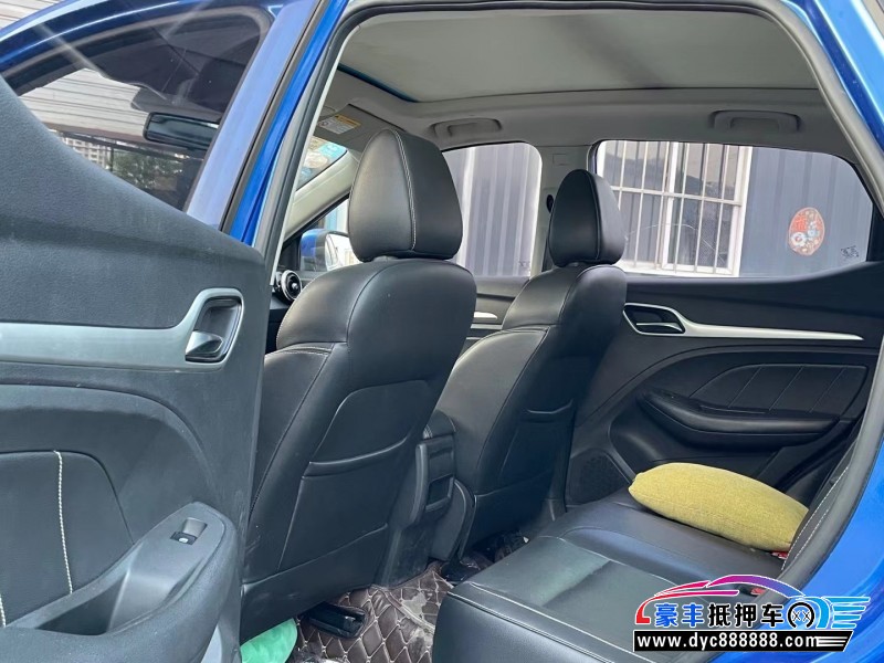 17年名爵ZS轿车抵押车出售