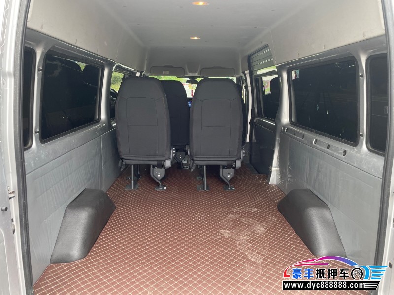 19年福特新世代全顺轻客抵押车出售