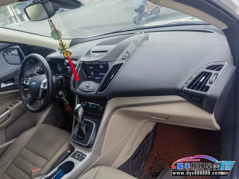 14年福特翼虎轿车抵押车出售