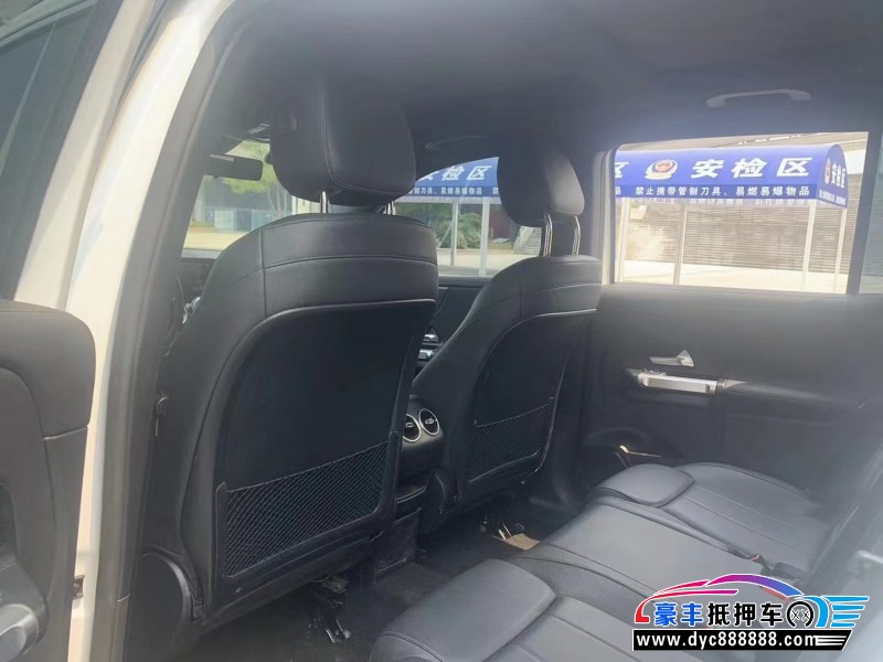 20年奔驰GLB轿车抵押车出售