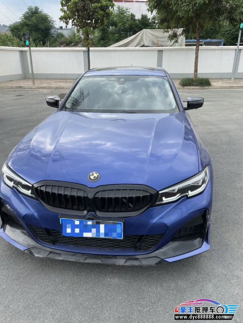 20年宝马3系轿车抵押车出售