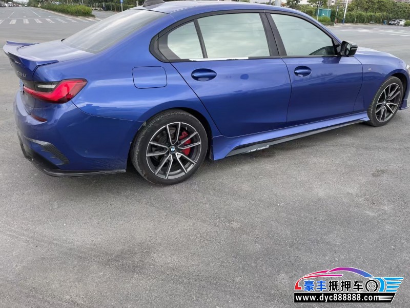 20年宝马3系轿车抵押车出售