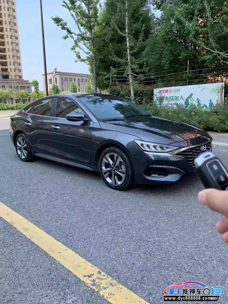 19年现代菲斯塔轿车抵押车出售