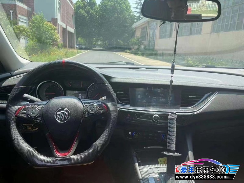 17年别克君威轿车抵押车出售