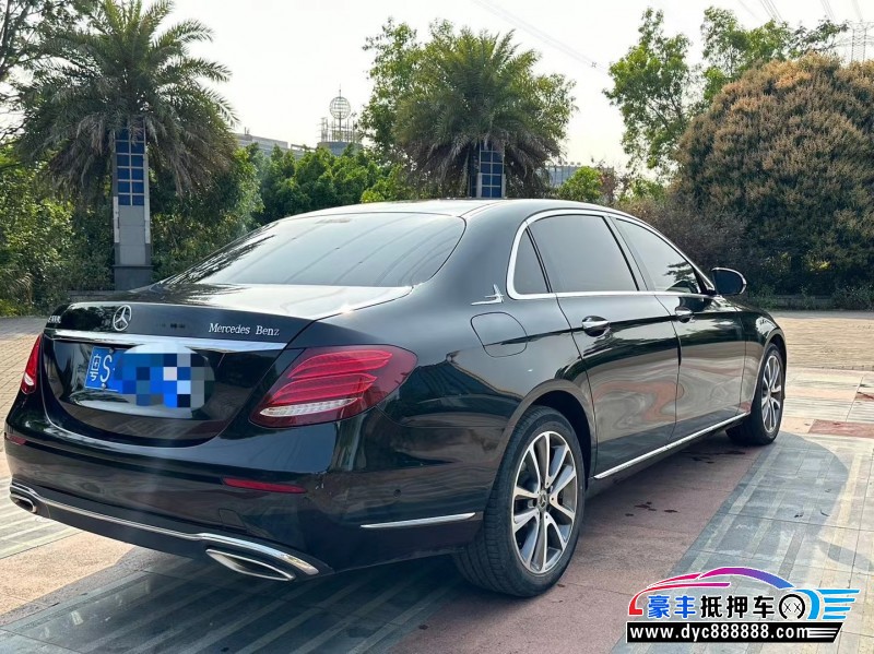 19年奔驰E轿车抵押车出售