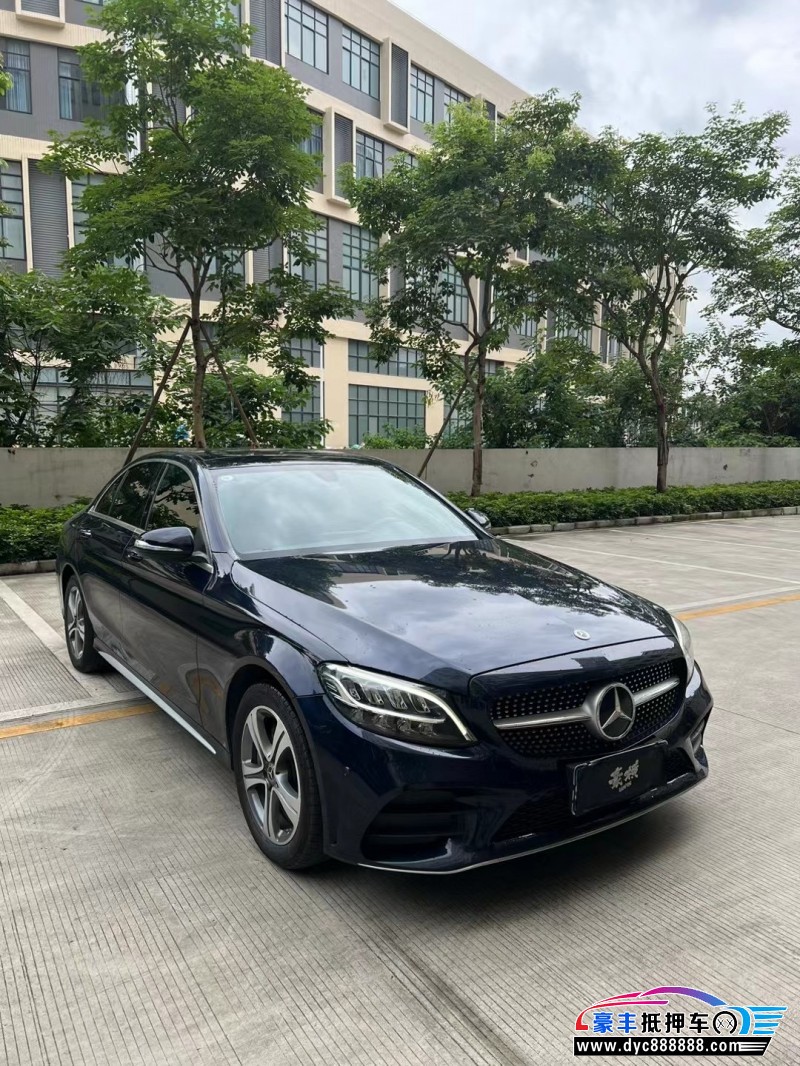 20年奔驰C轿车抵押车出售