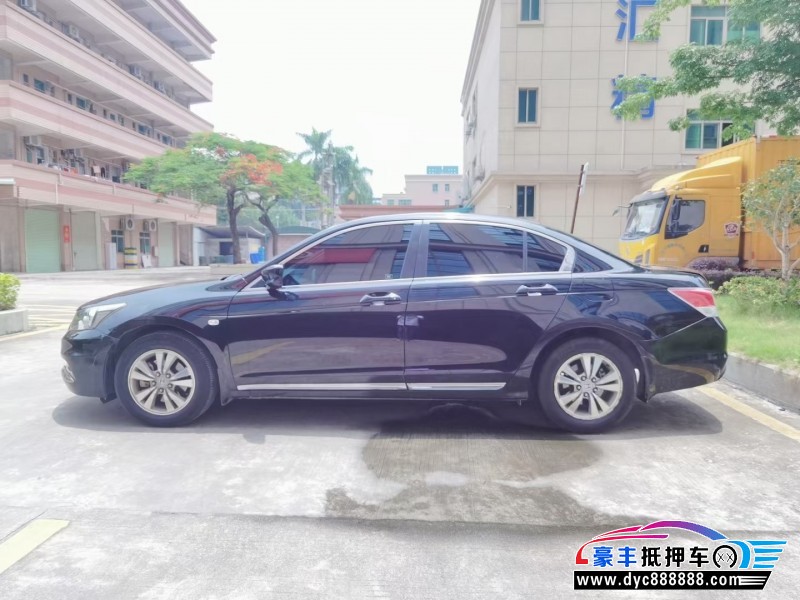 12年本田雅阁轿车抵押车出售