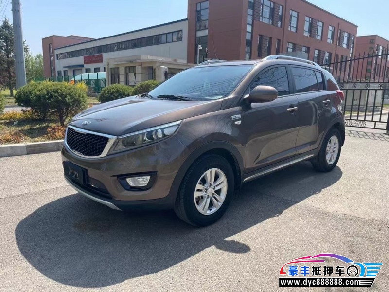 16年起亚智跑轿车抵押车出售