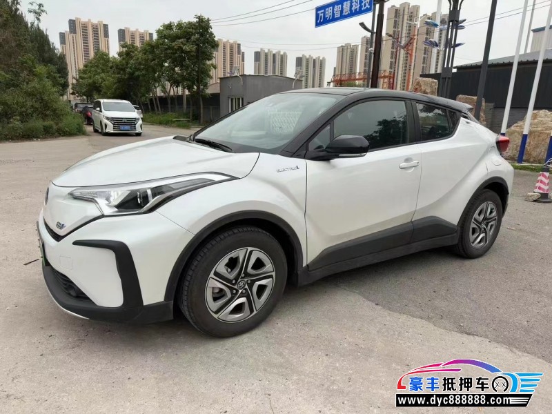 22年丰田奕泽轿车抵押车出售