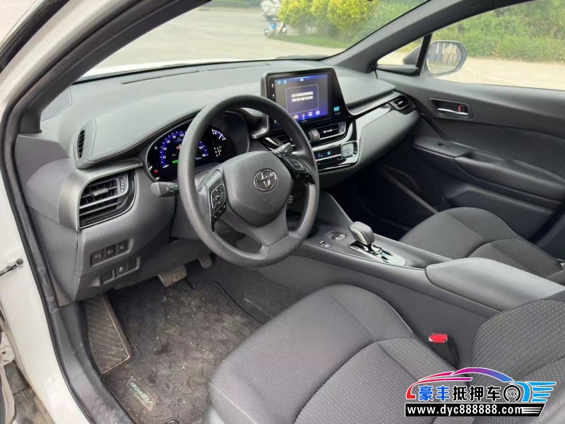 22年丰田奕泽轿车抵押车出售