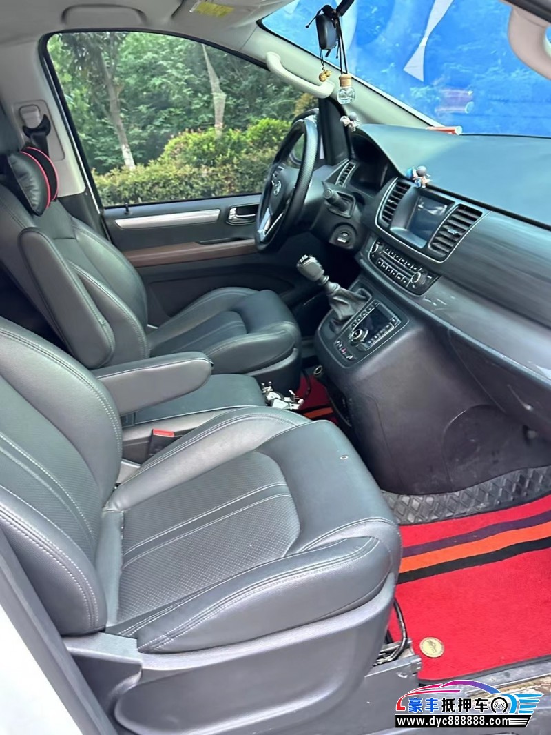 22年上汽大通G10SUV抵押车出售