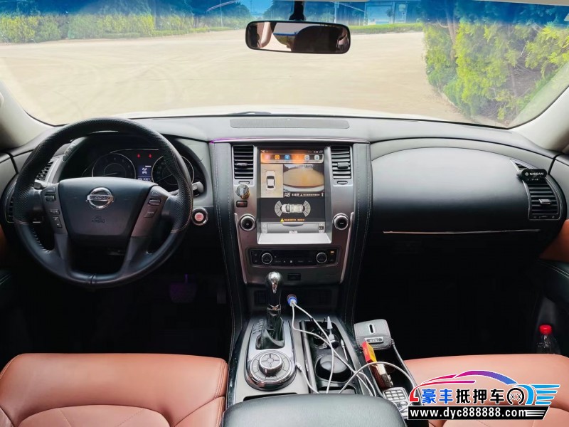 17年日产途乐轿车抵押车出售