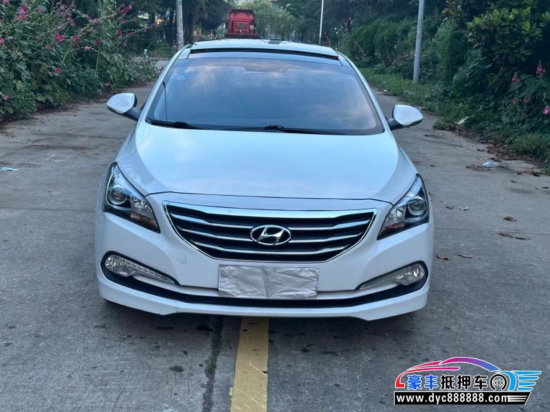 17年现代名图轿车抵押车出售