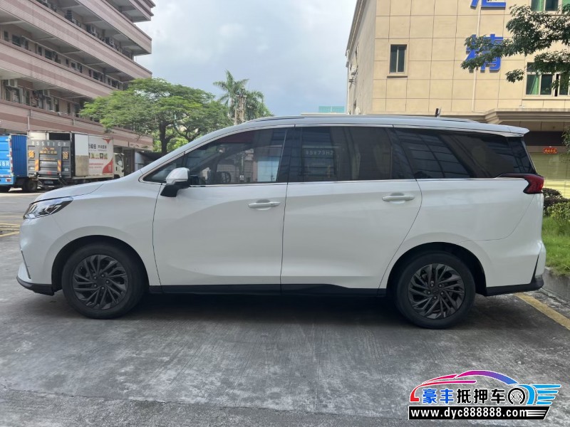 20年上汽大通G50MPV抵押车出售