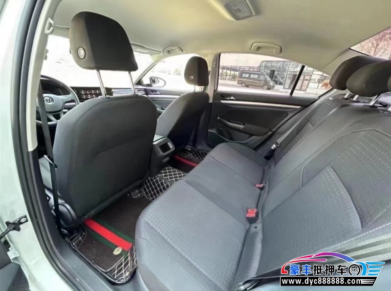 22年大众宝来轿车抵押车出售