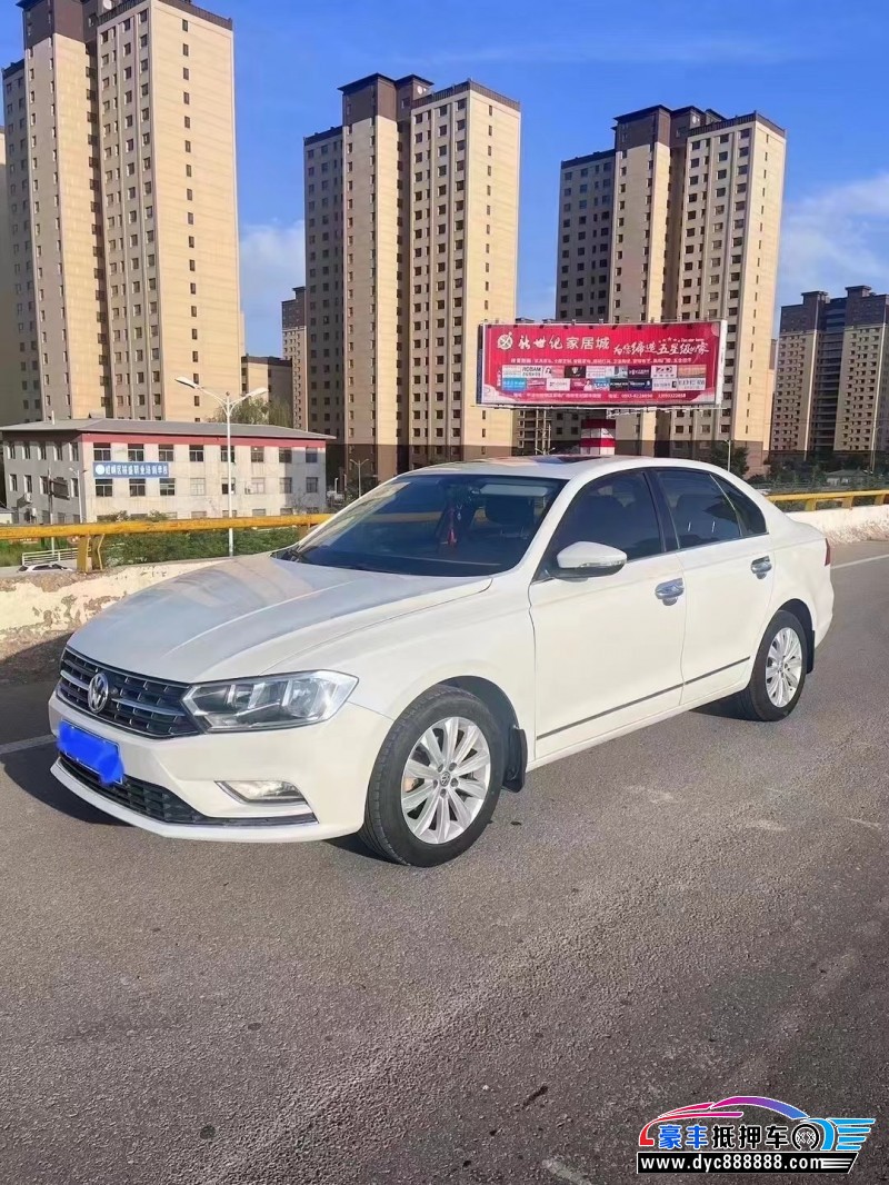 17年大众宝来轿车抵押车出售