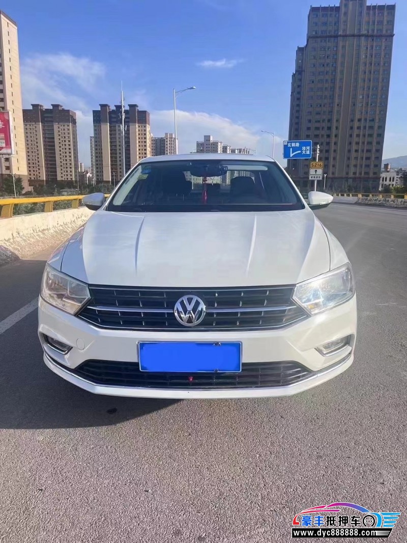 17年大众宝来轿车抵押车出售