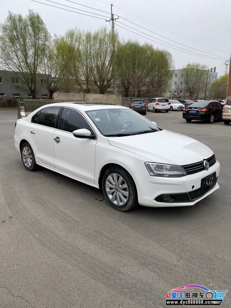 15年大众速腾轿车抵押车出售