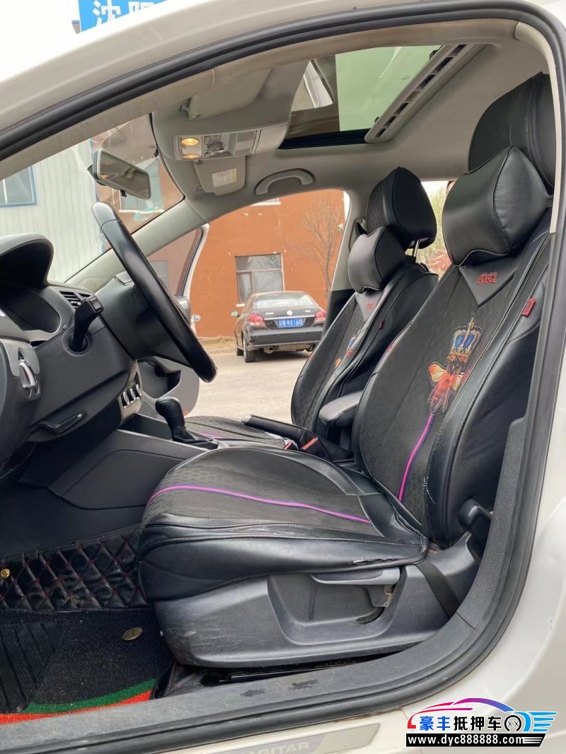 15年大众速腾轿车抵押车出售