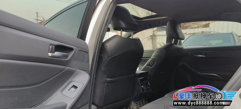 21年丰田亚洲龙轿车抵押车出售