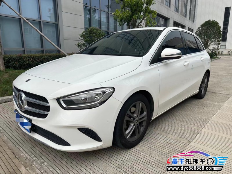 20年奔驰B轿车抵押车出售