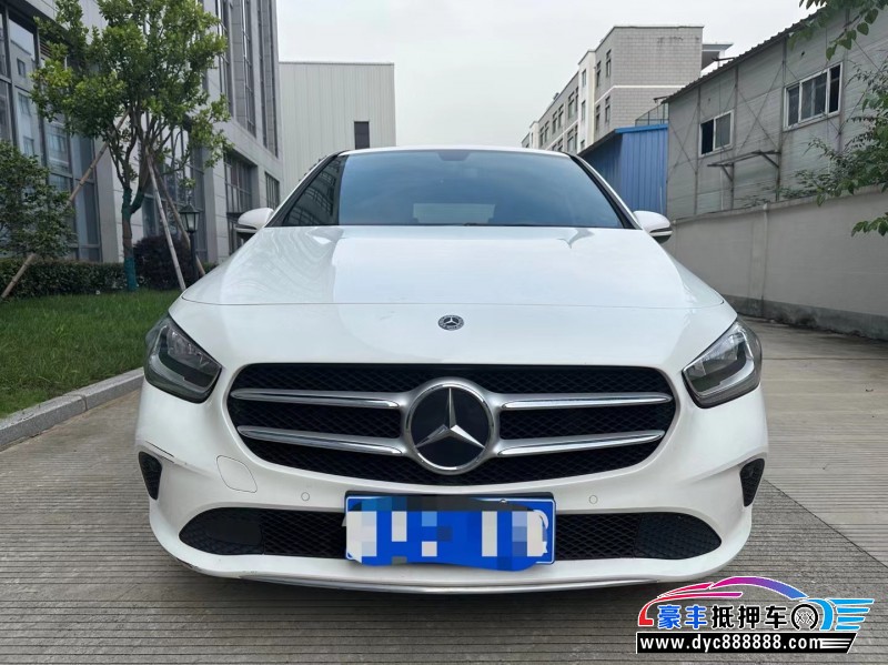 20年奔驰B轿车抵押车出售