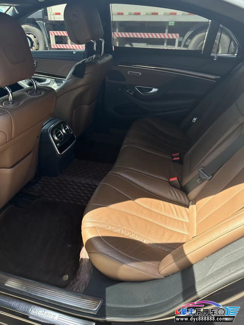 19年奔驰S轿车抵押车出售