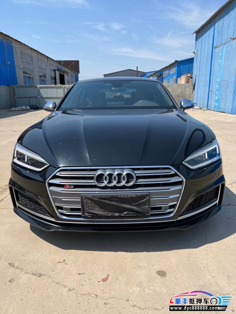 18年奥迪S5轿车抵押车出售