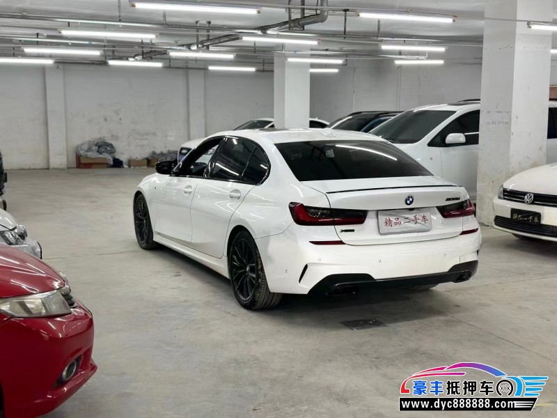 22年宝马3系轿车抵押车出售