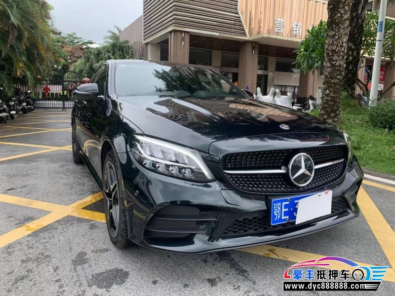 21年奔驰C轿车抵押车出售