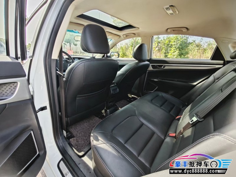 17年吉利帝豪轿车抵押车出售