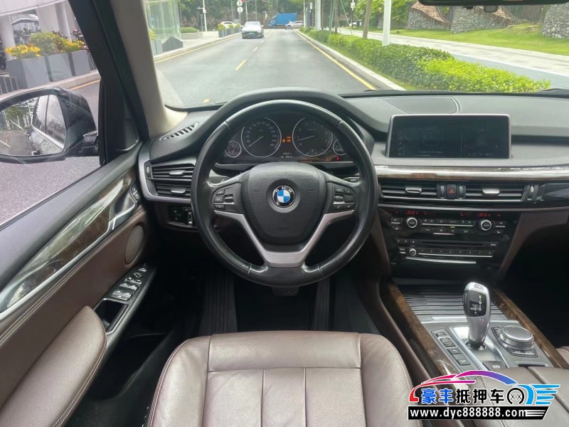 17年宝马X5轿车抵押车出售