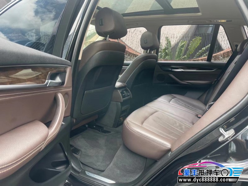 17年宝马X5轿车抵押车出售