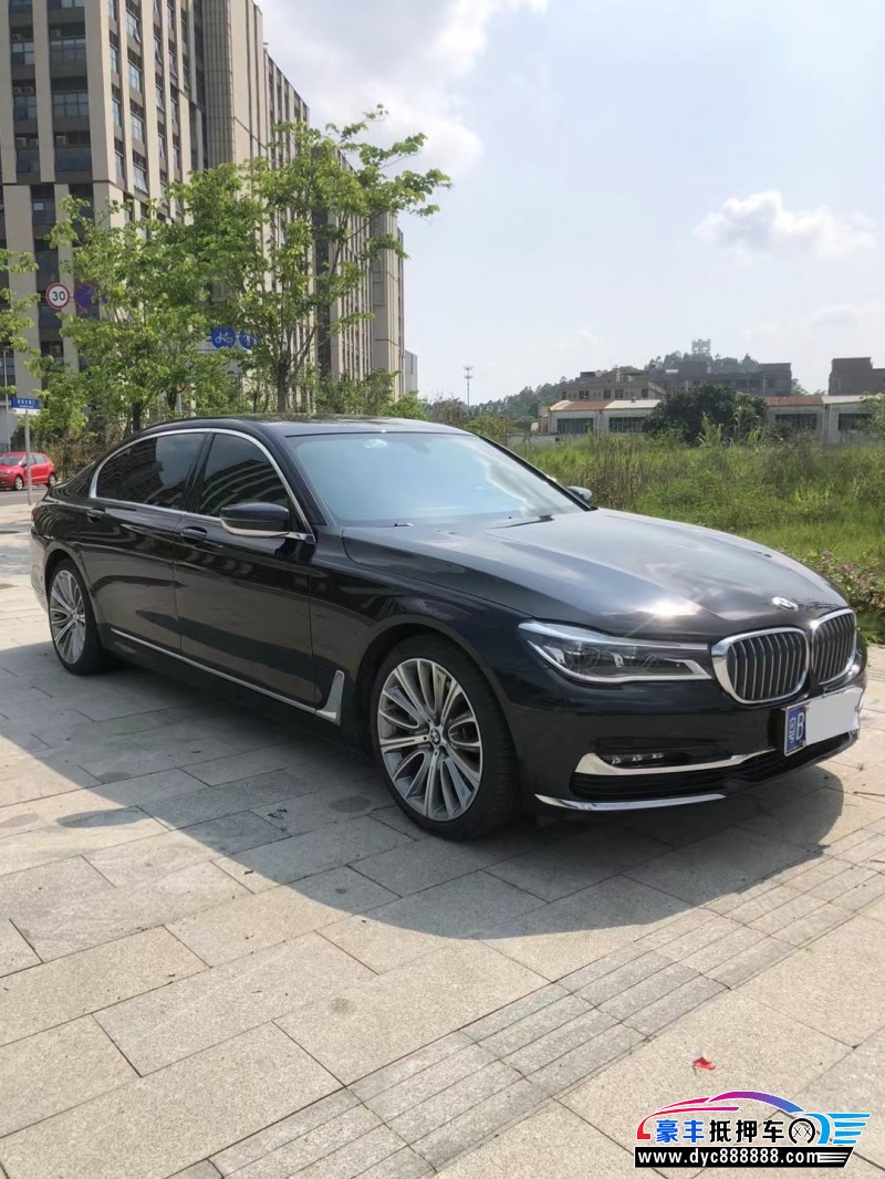 18年宝马7系轿车抵押车出售