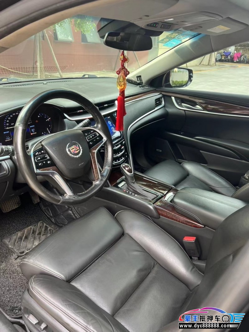 15年凯迪拉克XTS轿车抵押车出售