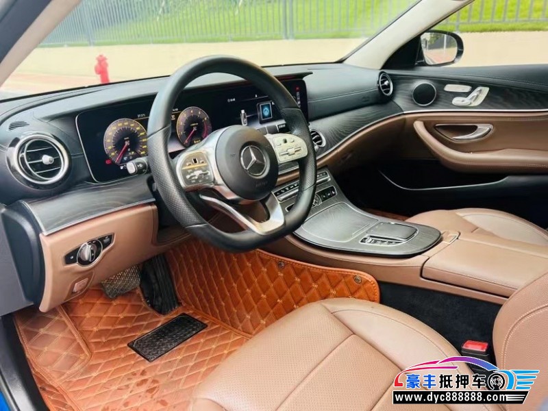 19年奔驰E轿车抵押车出售