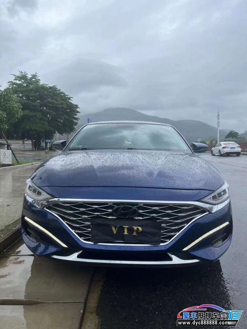 20年现代菲斯塔轿车抵押车出售