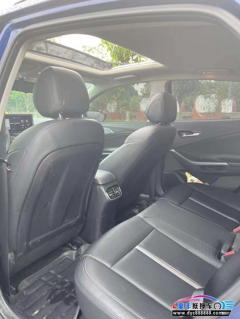 20年现代菲斯塔轿车抵押车出售